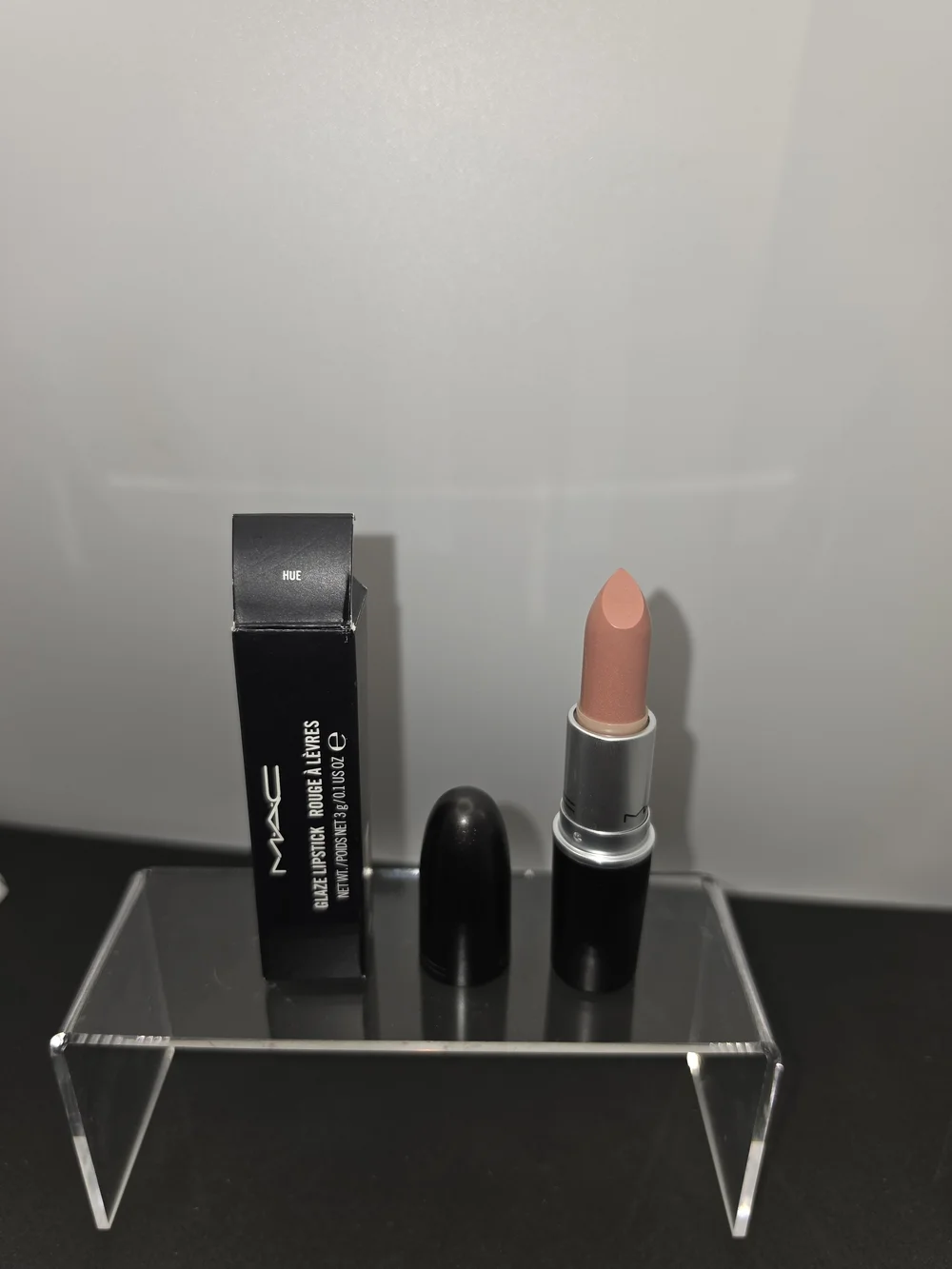 DISCONTINUED MAC GLAZE LIPSTICK- 